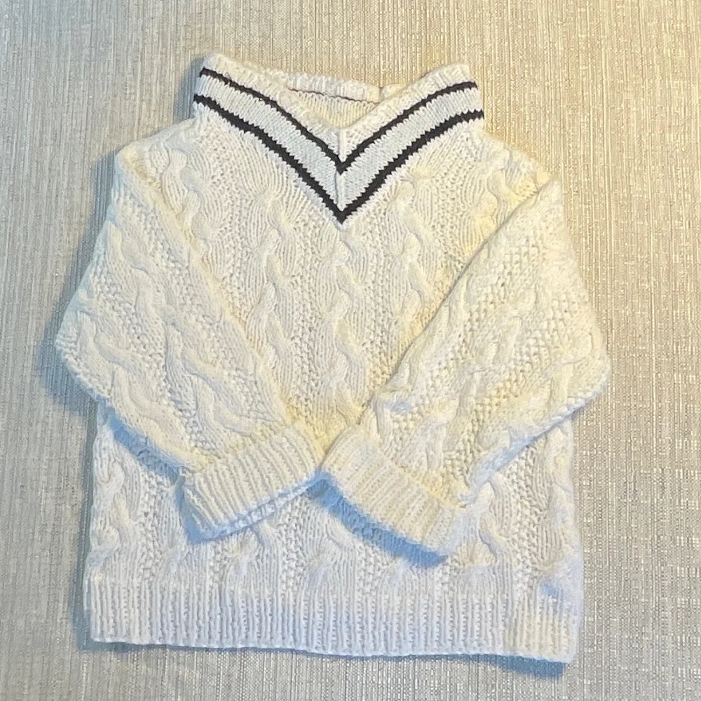 Ralph Lauren Baby White 100% Cotton V-Neck Cricket Sweater Size 0-6 Months